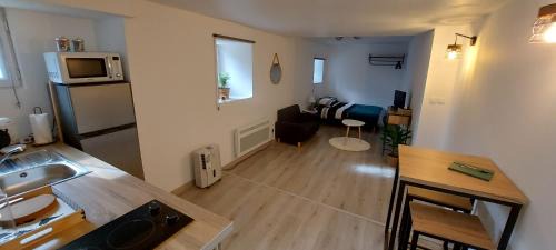 Laval Apartment | Book Studio Laval: Pet-Friendly & Family Approved Retreat