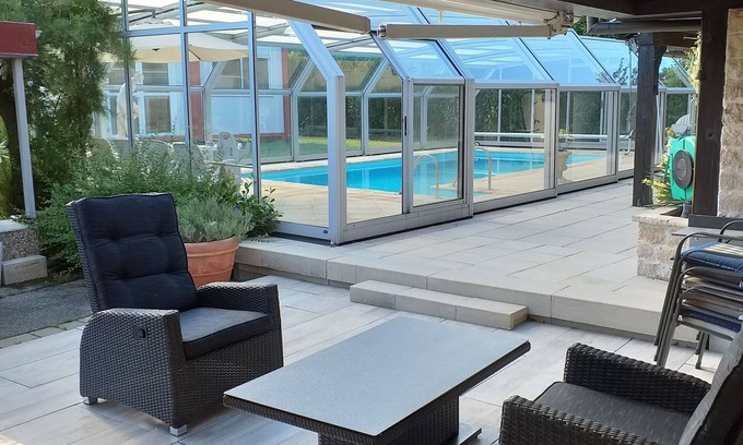 Selestat Apartment | Experience Relaxation at Chez Michel et Sylviane with Ocean Views