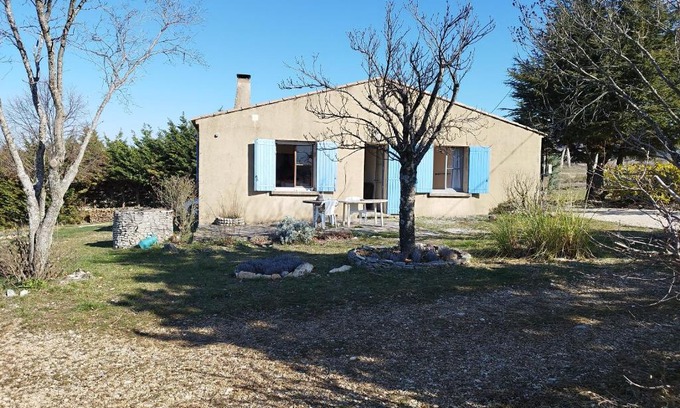 Ferrassieres House | Chez Monique et Dédé