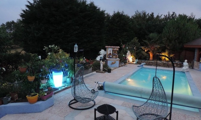Saint-Chef House | Relax at Chez Papy et Mamy - Family-Friendly Getaway!