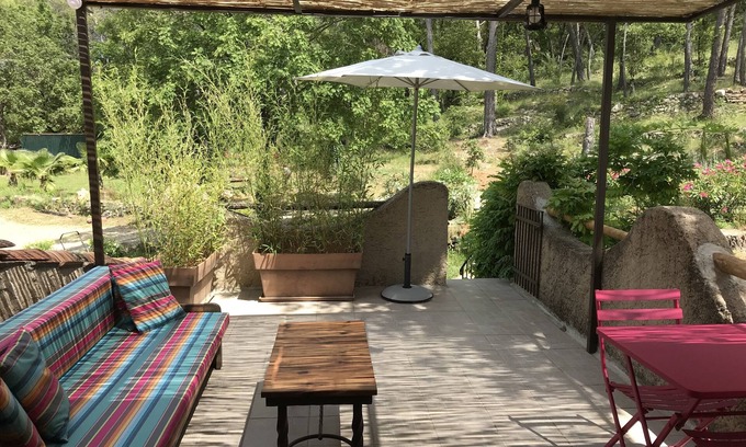 Figanieres Cottage | Relaxing Retreat at CHEZ TI: A 10/10 Guest Experience