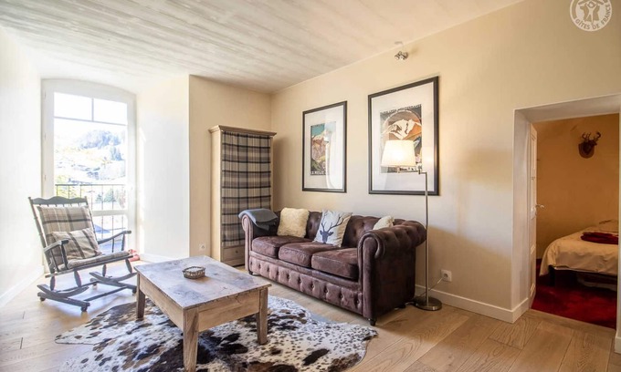 Flumet House | Welcoming Chez Violette - Family-Friendly Stay in Flumet