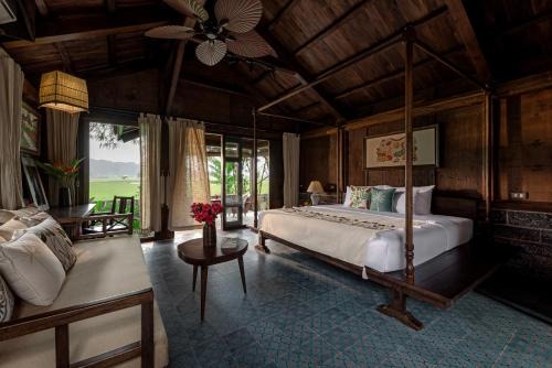 Ninh Binh Cabin | Top-Rated ChezCao Rice Field Ecolodge in Ninh Binh