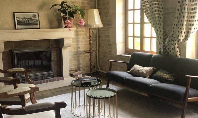 Druyes-les-Belles-Fontaines Other | Elegant Farmhouse Retreat in the Burgundy Countryside