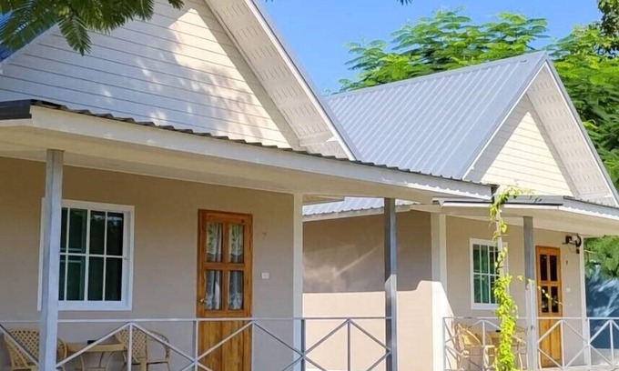 Chiang Khan Cottage | Cozy Chiang Khan Dwelling: Family-Friendly with Breakfast