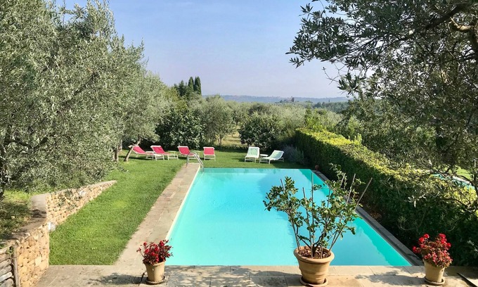 Il Serraglio Villa | Ideal Chianti Villa with Infinity Pool and 360° Views