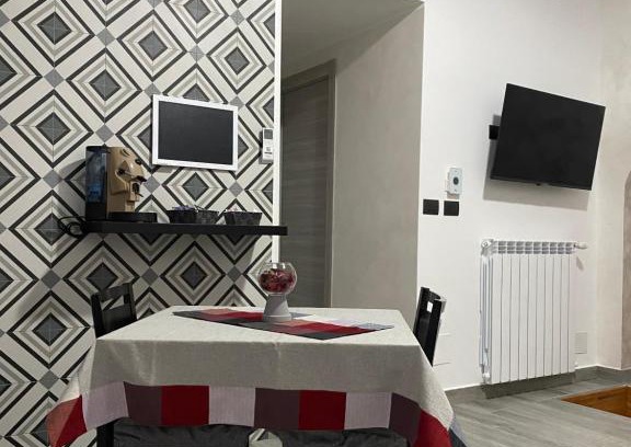 Castellammare di Stabia Apartment | Family-Friendly Getaway at Chiaro di Luna, Rated 9.8/10