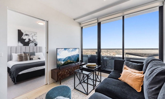 Moonee Ponds Apartment | Stylish 1-Bedroom Retreat with City Views and Pool Access
