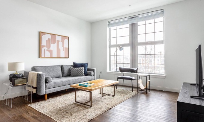 Newtonville Apartment | Stylish 1BR Near Newtonville Train with Great Amenities