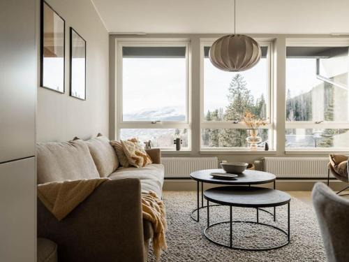 Are Apartment | Stylish Ski-in-Ski-out Apartment for 6 with Sauna Access