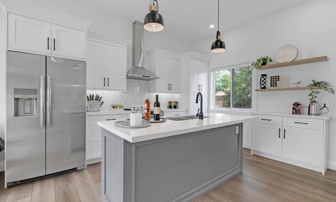 Bowmanville House | Elegant 4BR Home with King Beds, Spa & Private Backyard