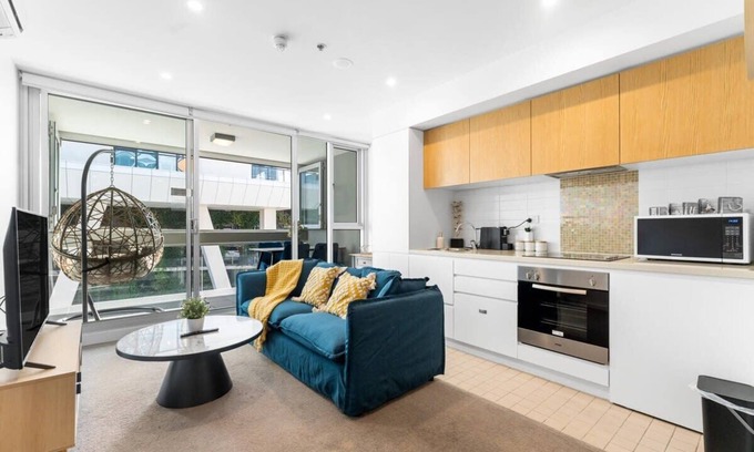 Adelaide Central Business District Apartment | Convenient 2BR Apartment in CBD - Family-Friendly Amenities