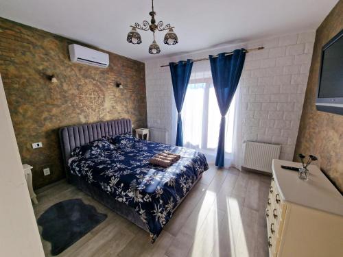 Floresti Apartment | Stylish Chic Flat One for Your Next Getaway