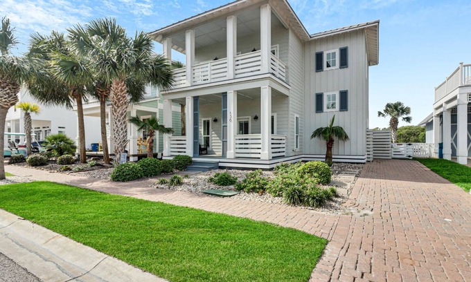Cinnamon Shore House | Pet-Friendly Retreat with Resort Amenities & High Guest Ratings