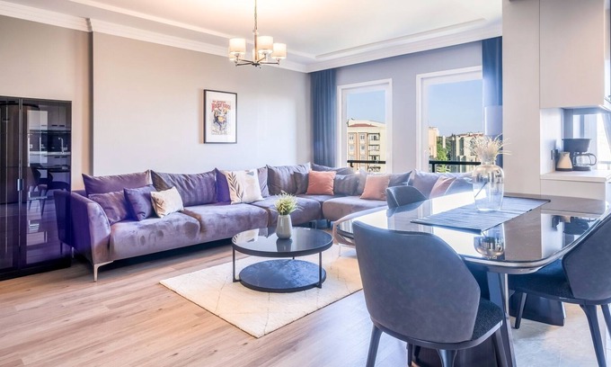 Kucukcekmece Apartment | Stylish Residence Near Mall of Istanbul with Family Amenities
