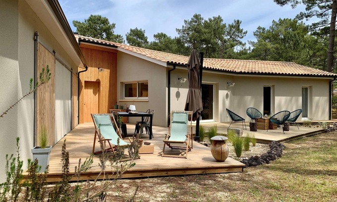 Maubuisson House | Private Garden Retreat with Ocean View & 10/10 Guest Rating