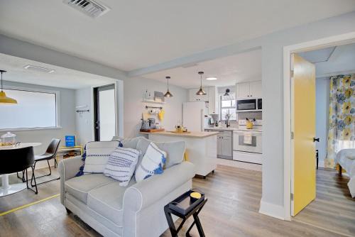 Sebring Ski Chalet | Cozy Fire Pit Retreat - 4-Star Guest Rated 10/10