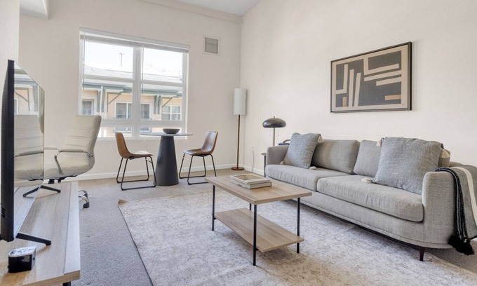 San Bruno Apartment | Stylish San Bruno 1BR with Pool, Gym & Easy Access