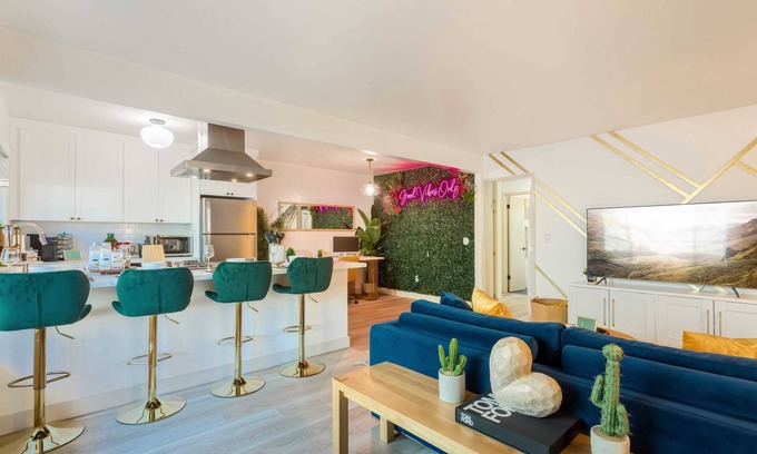 Hillcrest Apartment | Chic Stay in the Heart of Hillcrest