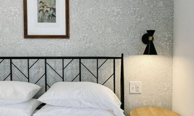 Abilene Apartment | Stylish Studio Near ACU with Breakfast and Family Amenities