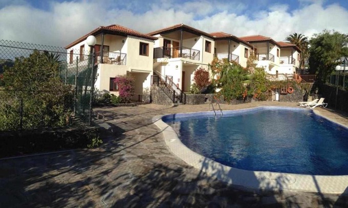 San Sebastian de la Gomera Apartment | Discover Chijere San Sebastián with Pool & Breakfast Inclusive