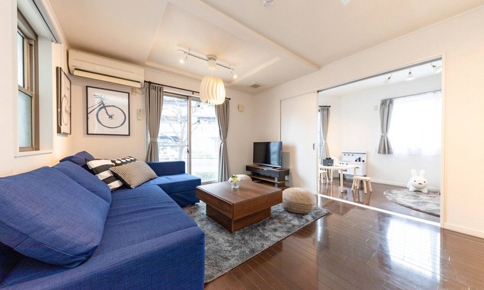 Horikiri House | Family-Friendly Asakusa Sky Tr with Playroom & Breakfast