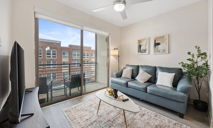 Frisco Original Donation Apartment | Chill & Tone 1-BR Haven w/King Bed, Sofa Bed, Pool & Gym