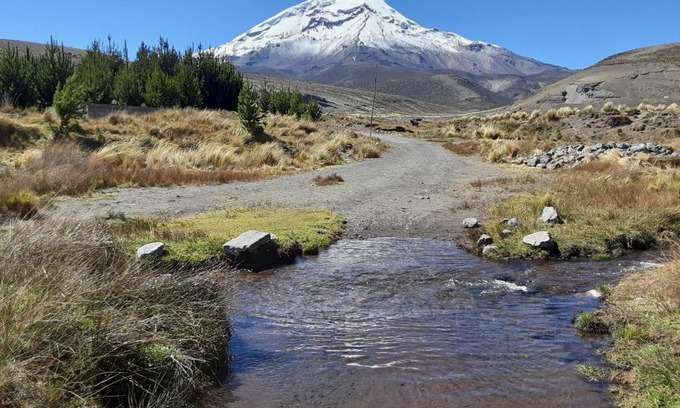 Ambato House | Budget-Friendly Chimborazo Lodging with Inviting Hot Tub