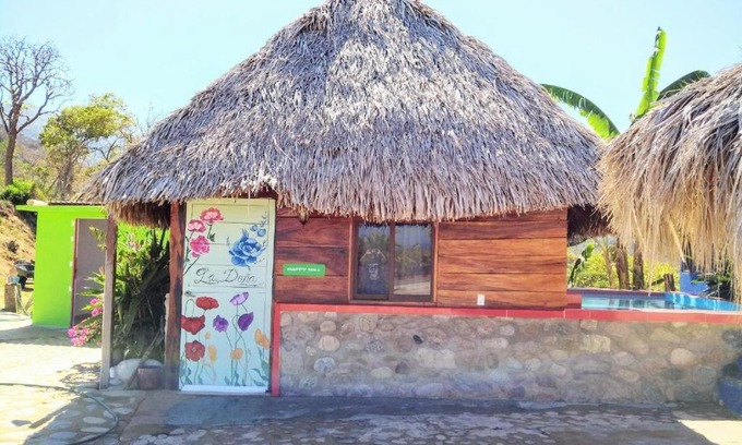Cabo Corrientes Hotel | Pet-Friendly Chimo by Happy Hill Resort with Pool & Ocean View
