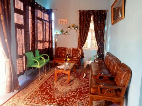 Padang House | Chinta Khanza