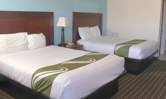 Mount Pleasant Hotel | Budget-Friendly Stay at Chippewa Motel with Family Amenities