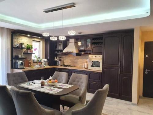 Floresti Apartment | Chirie perioada Untold