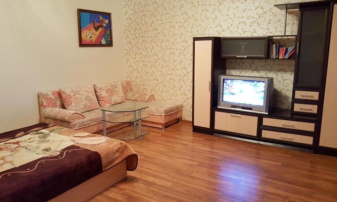 Novo-Savinovskiy Apartment | Guest Rated: Чистопольская 60 with Wheelchair Access