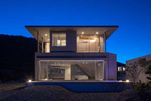 Tatsugo Villa | Experience the Best at CHLOROBIANCO Amami: Oceanfront Bliss