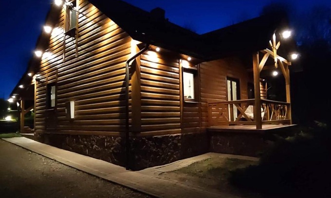 gmina Rudnik House | Chmielna Chatka: Oceanfront Escape with Family-Friendly Amenities