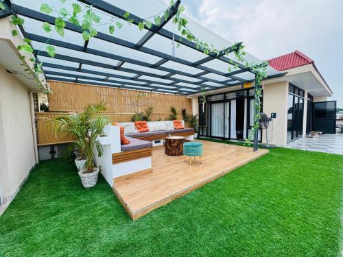 Mohali Apartment | Chobara707- Your Escape for Movies, Memories & Magic