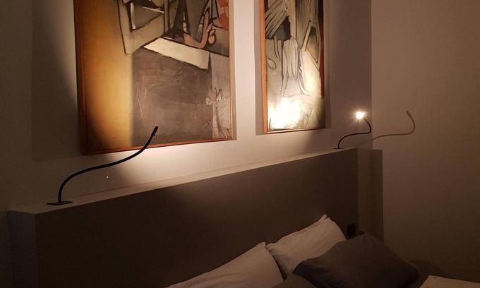 Omegna Apartment | Indulge at Chocolat L'Escale in Omegna with Spa Amenities