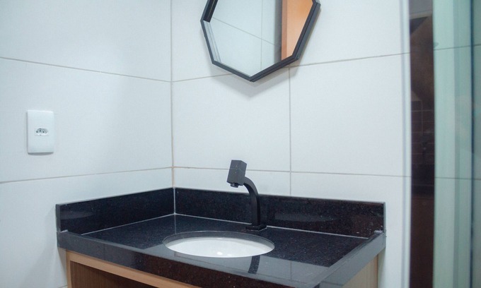 Bessa Apartment | Charming Chocolate with Pepper Building: Family-Friendly Stay