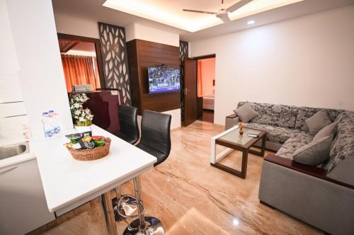 Tiruchirappalli Apartment | Budget-Friendly Chola Serviced Apartment with Family Amenities