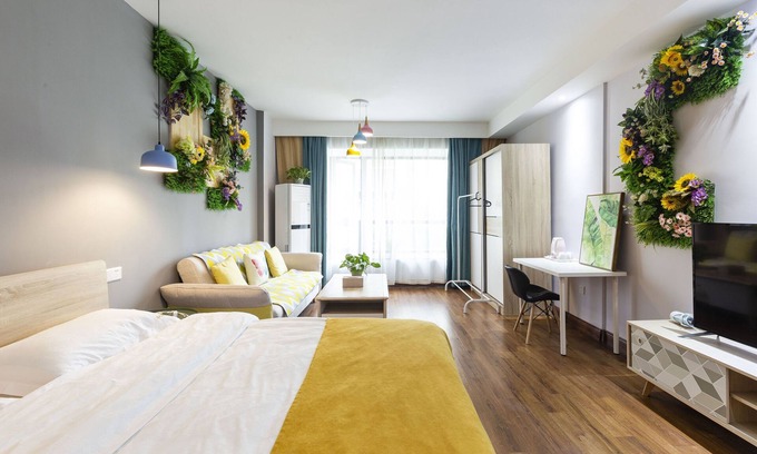 Jiang Bei Apartment | Explore Chongqing Jiangbei District Near Vibrant Shopping