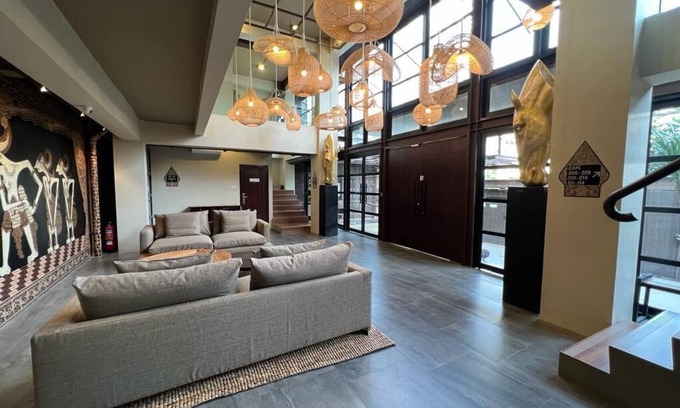 Kebon Kacang Apartment | Comfortable CHOSKA RESIDENCE: 4-Star with Spa & Breakfast