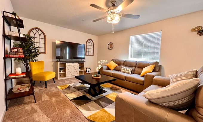 Chowchilla Villa | Discover Chowchilla: Family-Friendly Retreat Near Yosemite