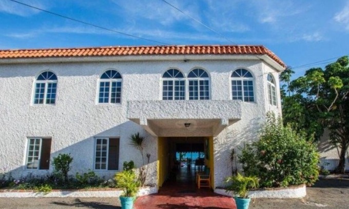 Tower Isle Apartment | Experience Chrisanns Hidden Cove: Poolside Paradise Awaits