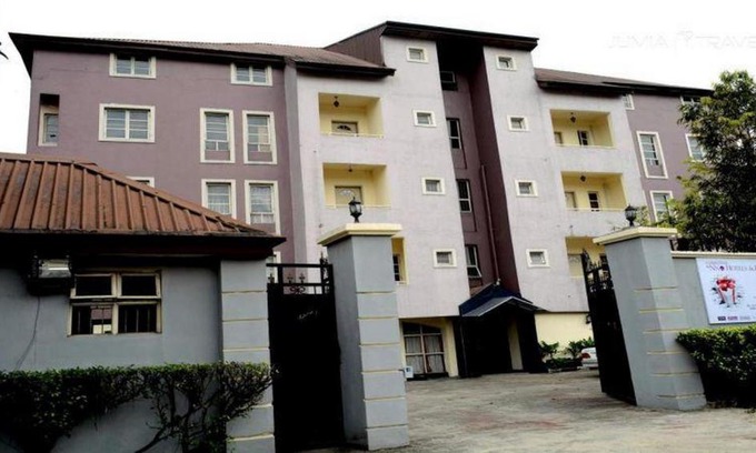 Port Harcourt Cabin | Relaxing Stay at Christine Apartment Hotel with Pool & Hot Tub