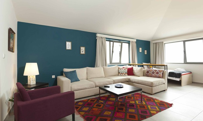 Pikermi Apartment | Top-Rated CHROMA Lodge Pikermi with Family-Friendly Amenities