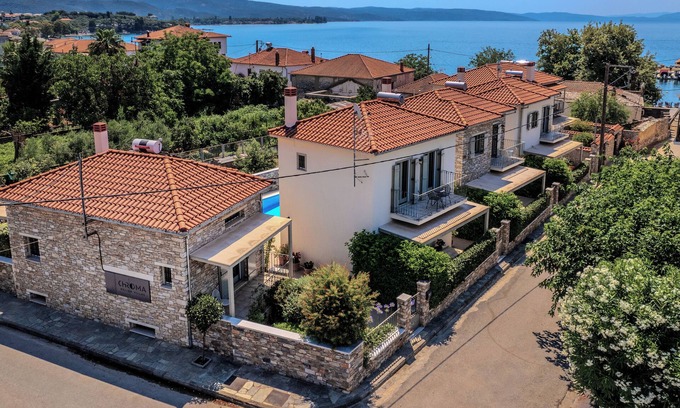 Kato Gatzea Villa | Experience Chroma Pelion Villas: Oceanfront Bliss Await