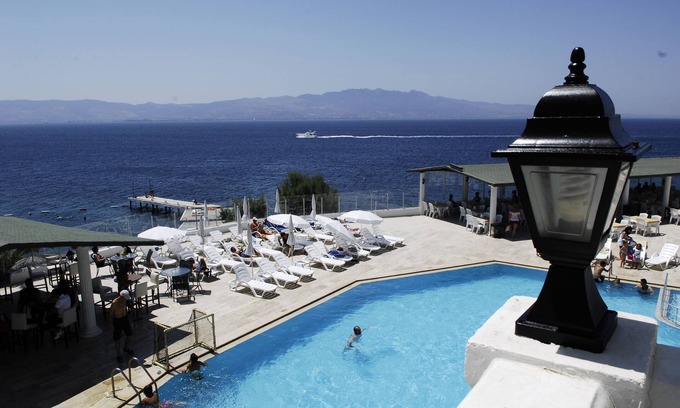 Dagbelen Hotel | Experience Comfort at Chronos Beach Akyarlar with Ocean Views
