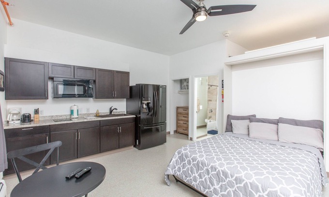 Abbott Loop Apartment | Experience Serenity at Chugach Mountains View Premium Suite