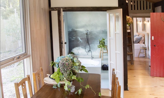 Chum Creek House | Serene Chum Creek Loft Hut with Japanese Soaking Tub & Ocean View