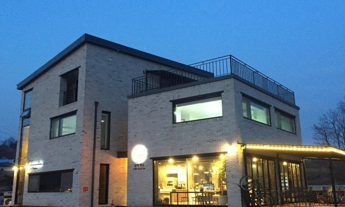 Chungju House | Eco-Friendly Stay at Chungju Wolsang 339 Pension